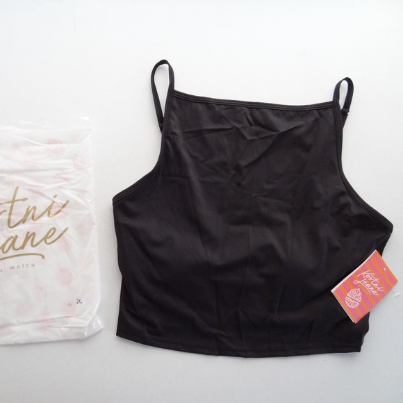 Kortni Jeane Other - NWT Kortni Jeane 2XL Squared Up Top Black Solid